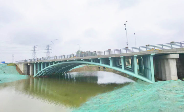 steel arch bridge